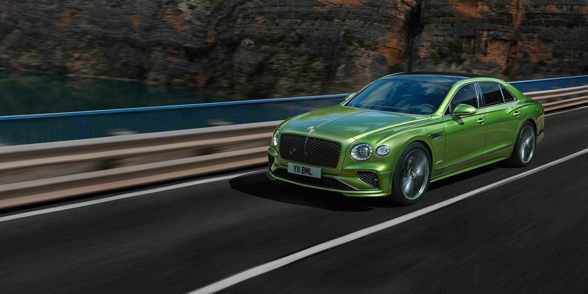 Amazon.com: Bentley Flying Spur w/Sunroof Neptune Blue