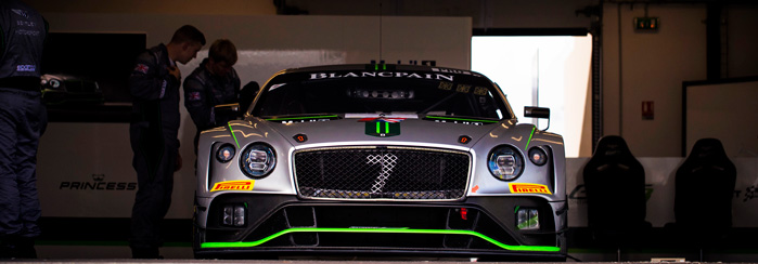 CONTINENTAL GT3 RACE CAR